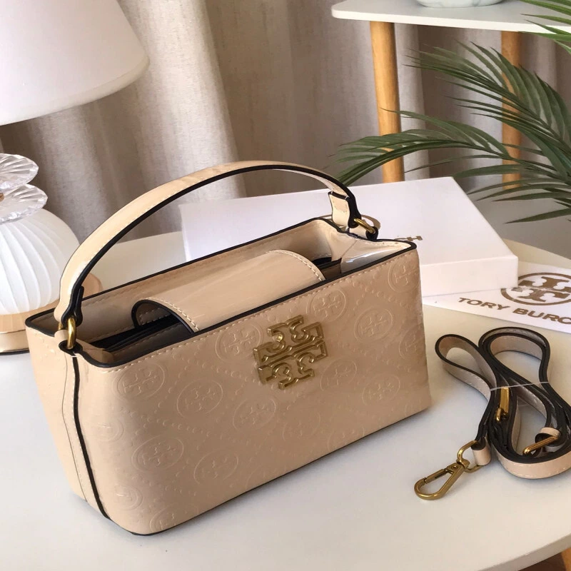 Tory Burch Women’s Bag | Elegant Luxury Leather Handbag for Womenشنطة توري بورش نسائية | حقيبة جلدية فاخرة وعملية للنساء
