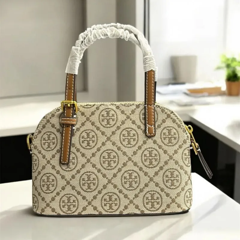 Tory Burch Women’s Handbag Premium Replica | High Quality with Accessoriesشنطة نسائية توري بورش طبق الأصل درجة أولى | جودة عالية مع ملحقات