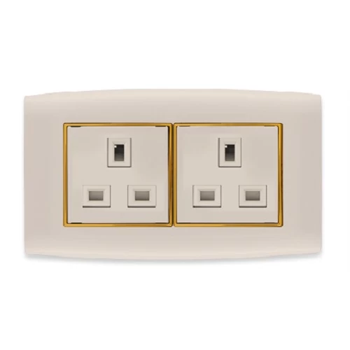 Fire-resistant plastic double electrical socket with double-pole switch 7فيش كهرباء مزدوج مع مفتاح ثنائي القطب 7 من بلاستيك مقاوم للحريق