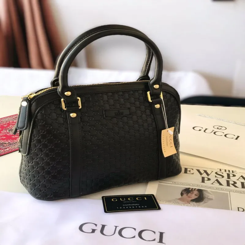 Gucci women’s handbag replica with box and dust bagشنطة نسائية قوتشي طبق الأصل مع بوكس وكيس قماش