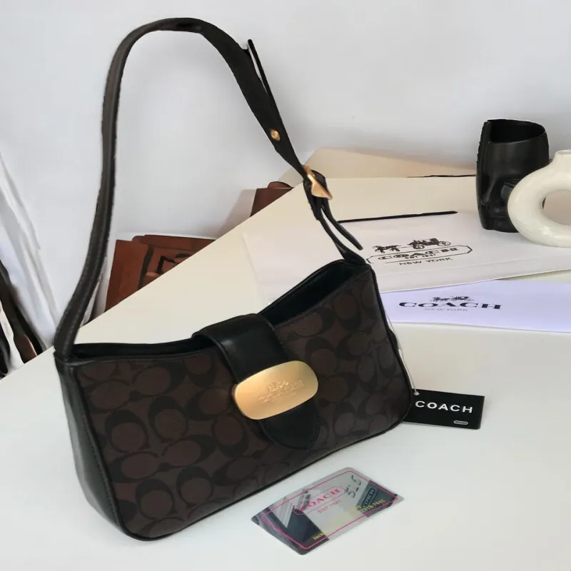 Coach First-Grade Replica Bag | Luxury Look with Accessoriesشنطة COACH درجة أولى طبق الأصل | حقيبة فاخرة مع ملحقات